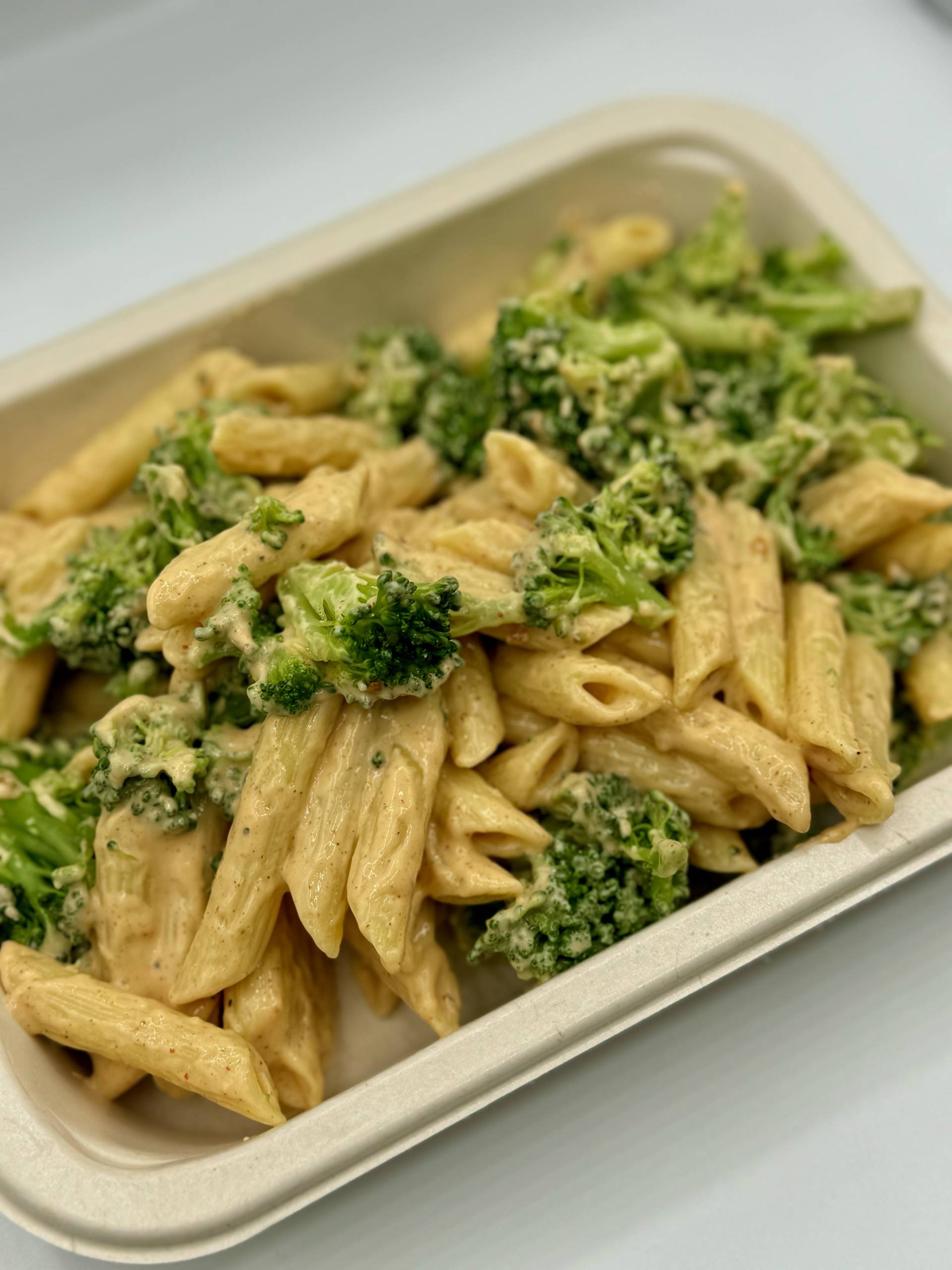 Vegetarian: Broccoli Mac and Cheese